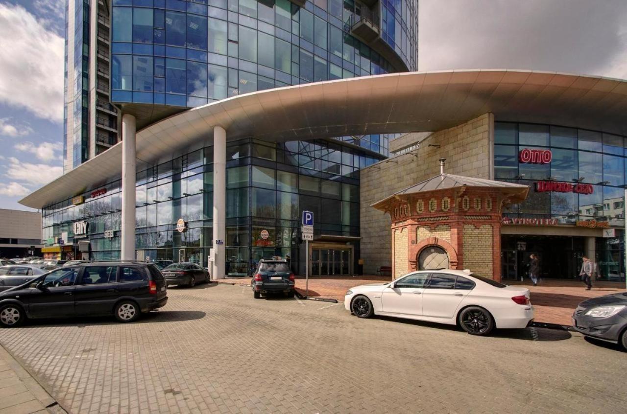Helios Luxury Apartment In Vilnius Skyscraper 外观 照片